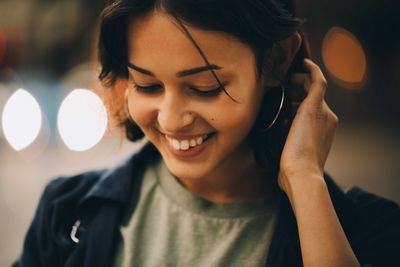 Portrait of woman smiling