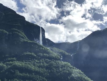 Waterfalls in geiranger.