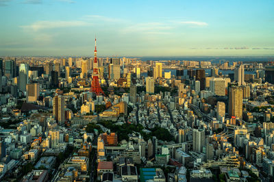 Beautiful aerial view of tokyo at sunset seen from mori tower observation deck, japan