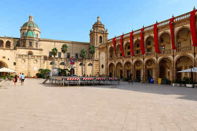 Group of people in front of building