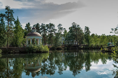 Reflection of built structure in lake