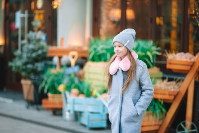 Woman looking away outdoors