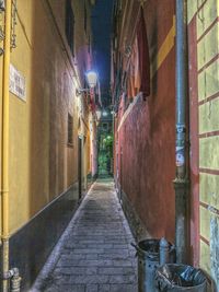 Narrow alley in city