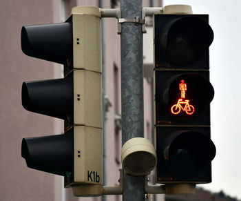 Stoplight in city