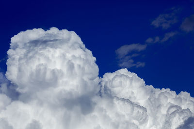 Low angle view of cloudy sky