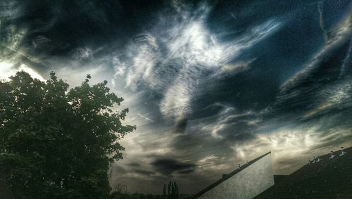 Low angle view of cloudy sky