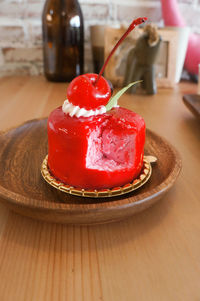 Close-up of cake in plate on table