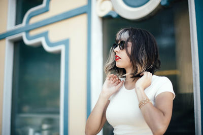 Young woman in sunglasses