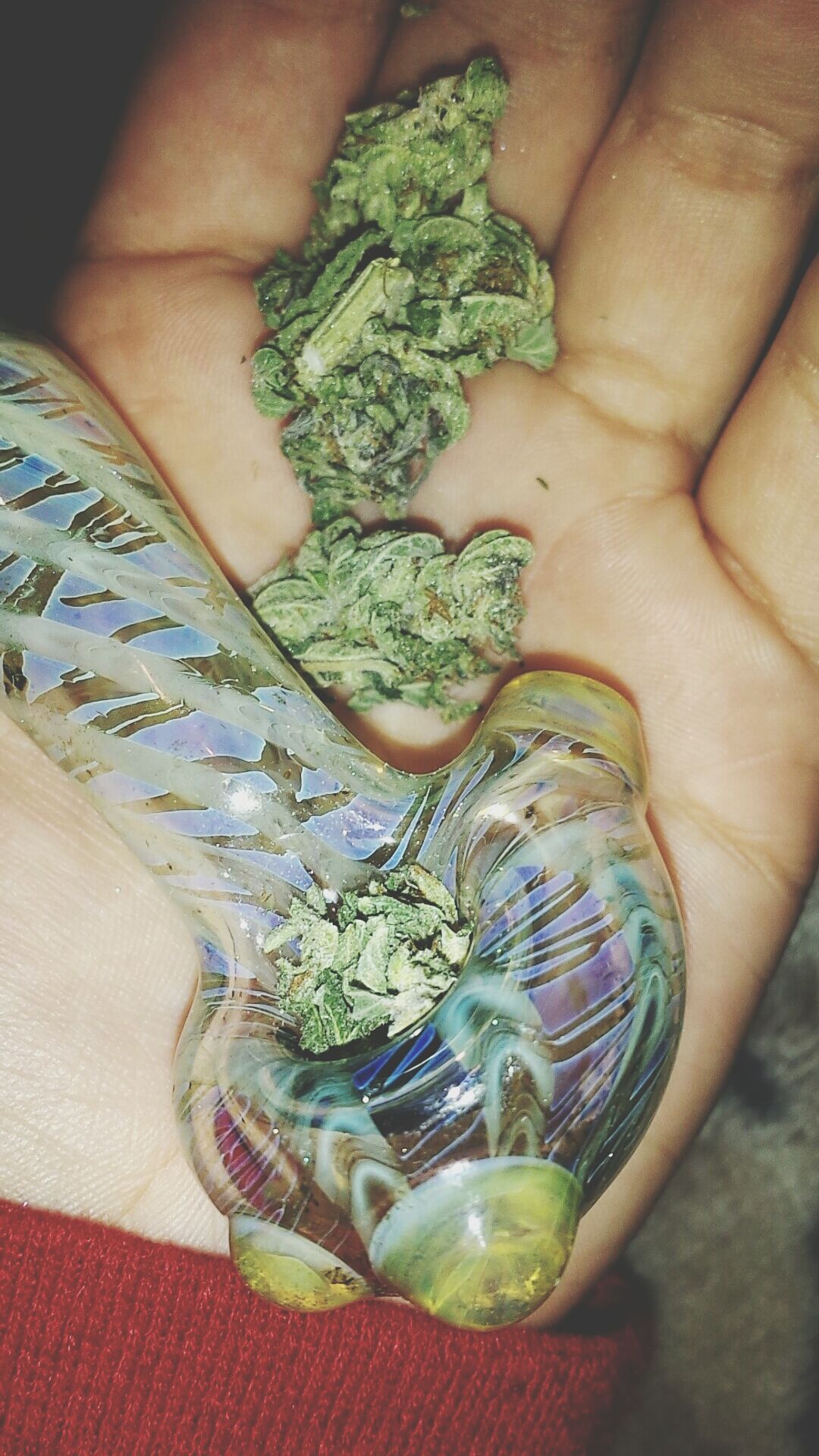 Beautiful stoner