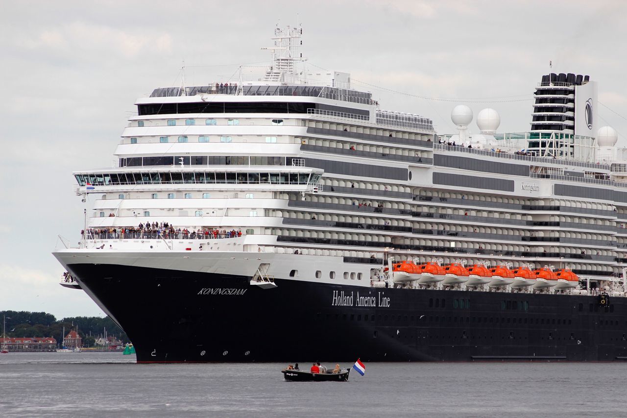 Amsterdam cruiseterminal