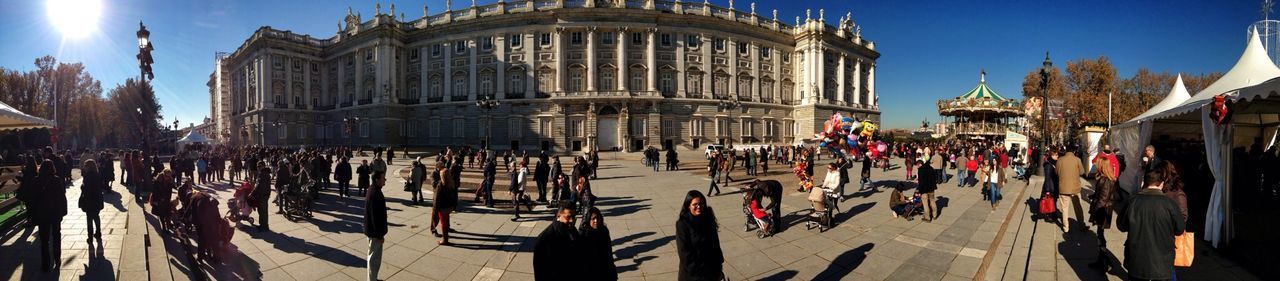 GROUP OF PEOPLE IN FRONT OF LIBERTY