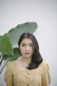 Portrait of a beautiful young woman