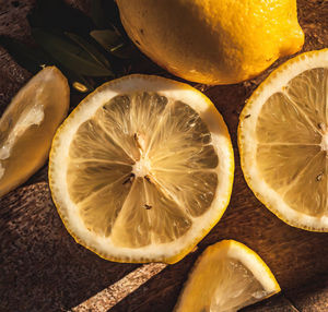 Close-up of lemon slices