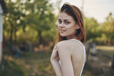 Portrait of a smiling young woman