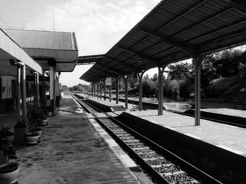 Railroad station platform against sky