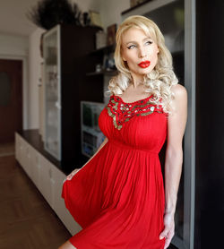 Portrait of a beautiful young woman