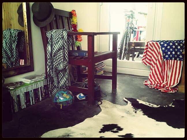 chair, no people, home interior, table, indoors, day, stars and stripes