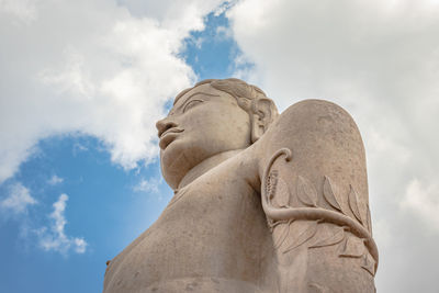 Bhagawan bahubali tallest statue symbolizing peace