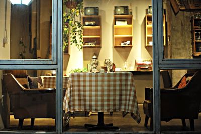 Empty chairs and tables