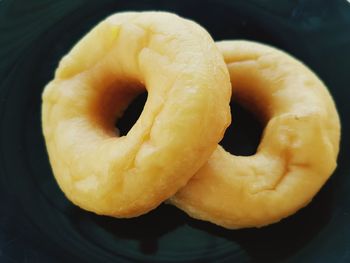 High angle view of lemon slice in plate