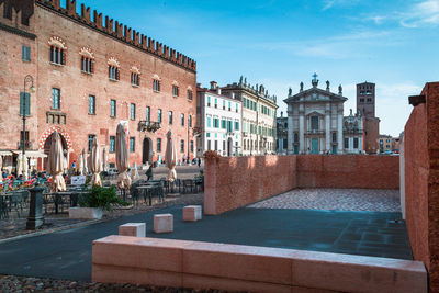 Buildings in city