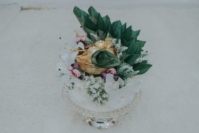 High angle view of rose bouquet on table