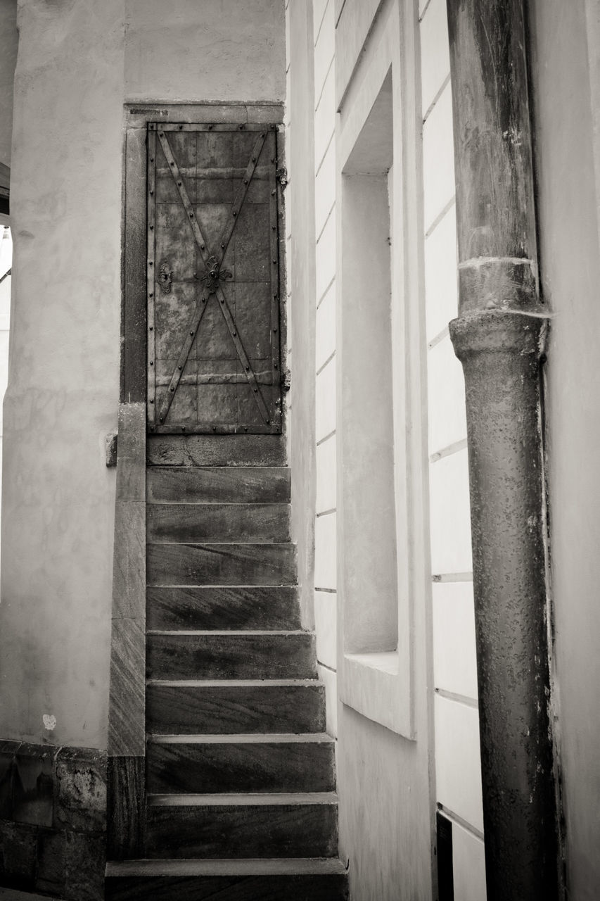 architecture, built structure, building exterior, door, old, abandoned, window, weathered, damaged, closed, run-down, obsolete, house, building, entrance, steps, deterioration, wall - building feature, doorway, day