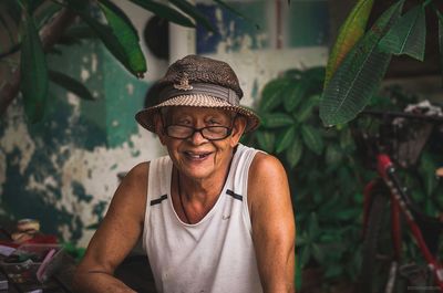 Portrait of smiling man wearing hat