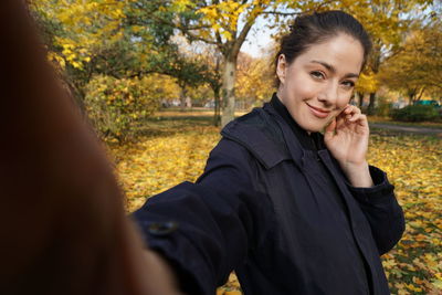 Portrait of a smiling young woman