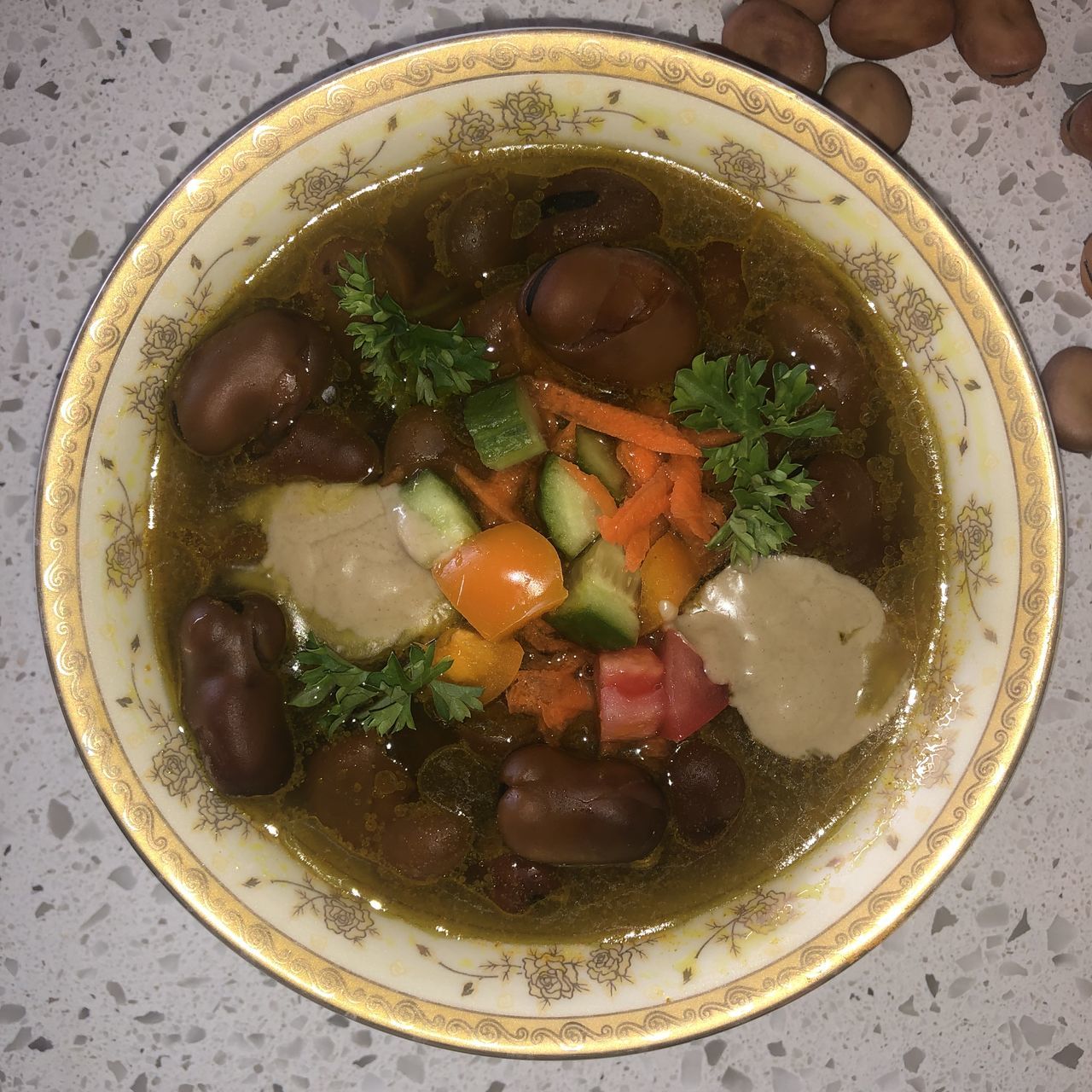 HIGH ANGLE VIEW OF FOOD SERVED IN BOWL