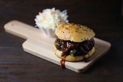 Close-up of burger on table 