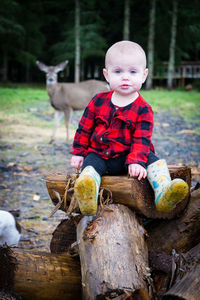 Portrait of cute boy outdoors