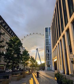 London eye-ing the sunset