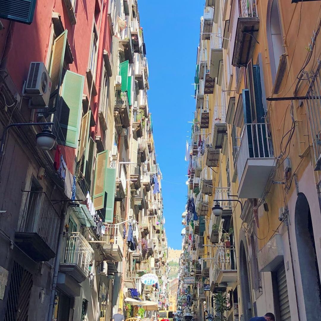 LOW ANGLE VIEW OF RESIDENTIAL BUILDINGS IN CITY