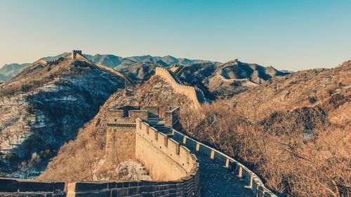 Great wall of china perspective view, disappearing into the horizon