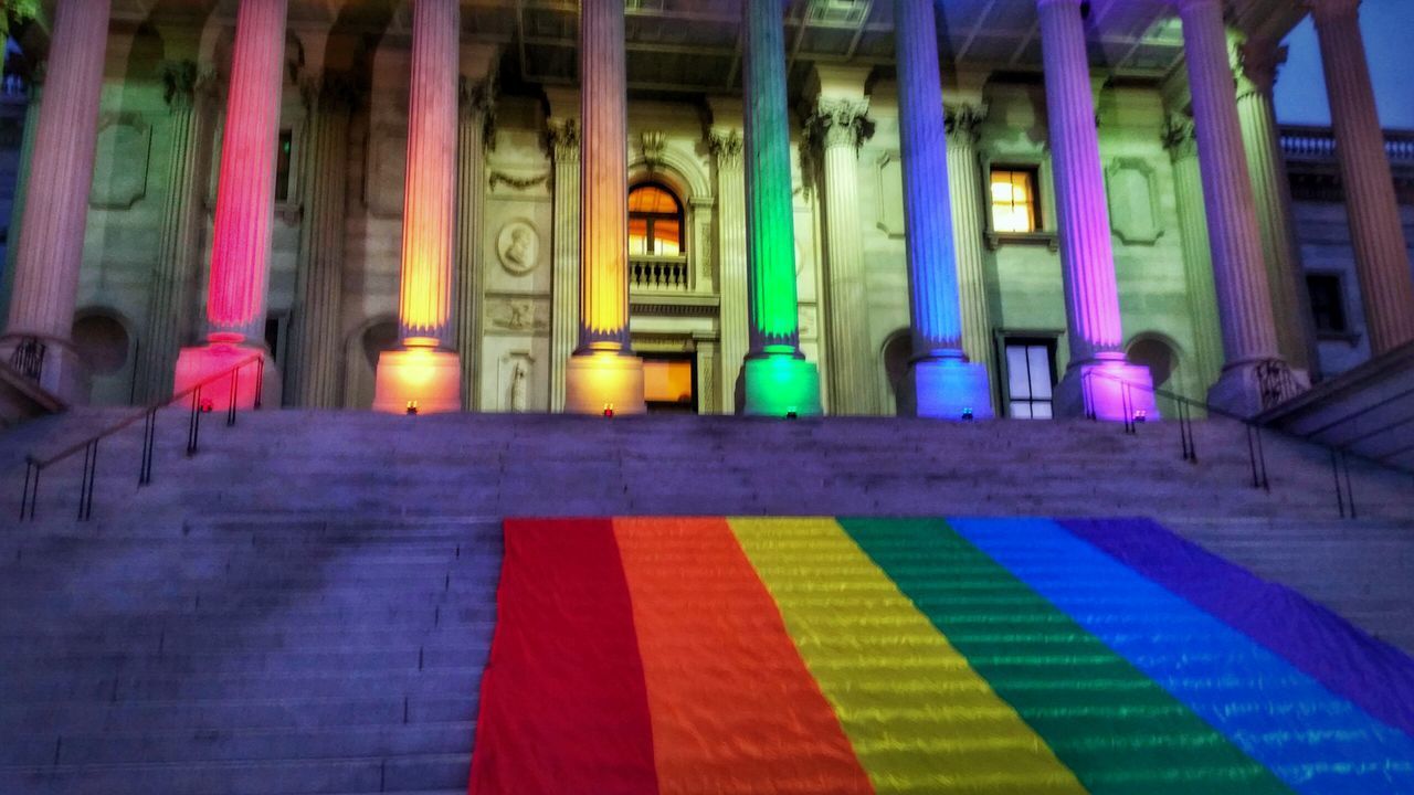 MULTI COLORED LIGHTS ON WINDOW