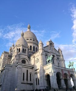 Low angle view of basilic sacré-coeur against sky