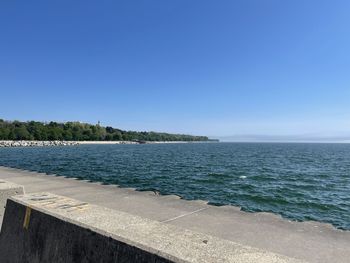 Beautiful ocean and sky 