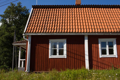 House against trees