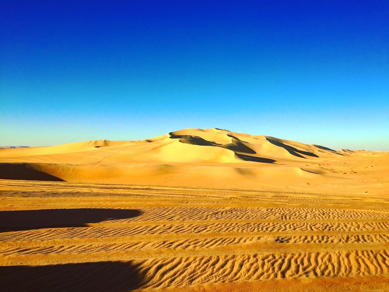 desert, copy space, sand dune, arid climate, blue, landscape, nature, tranquility, scenics, tranquil scene, clear sky, beauty in nature, sand, day, outdoors, no people, sky