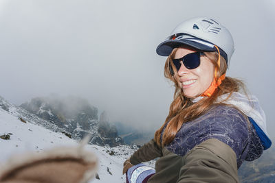 Portrait of woman enjoying during vacations