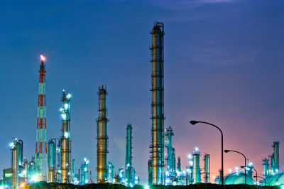 Night view of oil refinery.