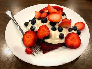Close-up of dessert in plate on table