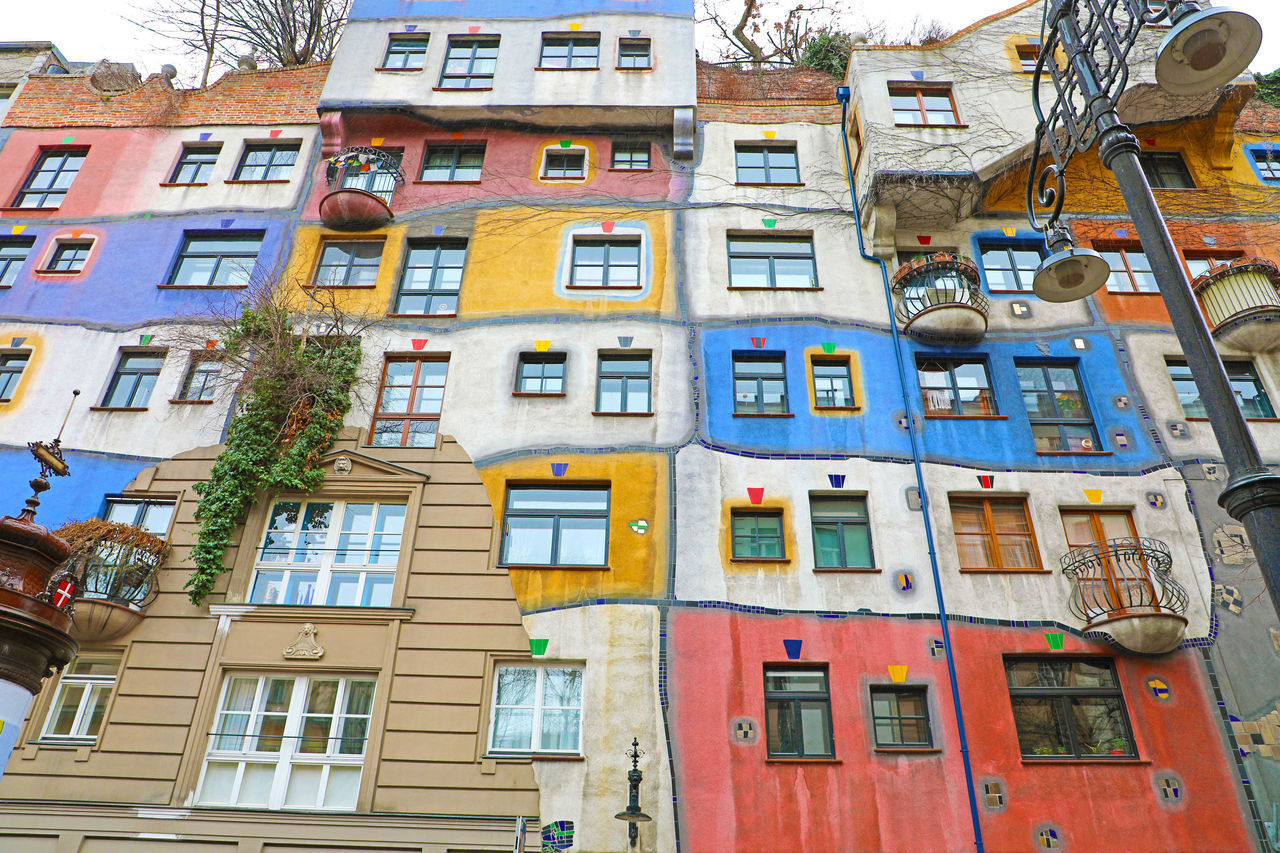 LOW ANGLE VIEW OF APARTMENT BUILDING