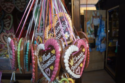 Gingerbread hearts for sale at market