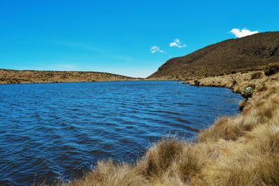 Scenic lake against a mountain background, lake ellis, mount kenya national park, kenya