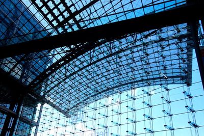 Interior of berlin hauptbahnhof