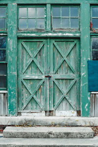 Old green door