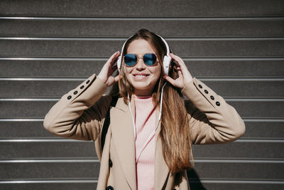 Portrait of a smiling young woman