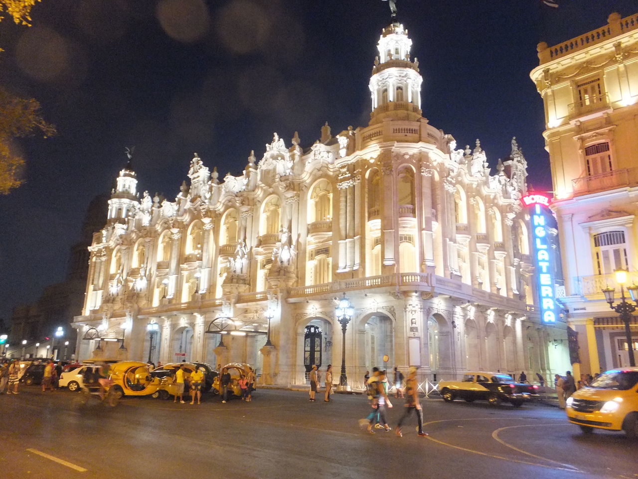 TOURISTS AT NIGHT